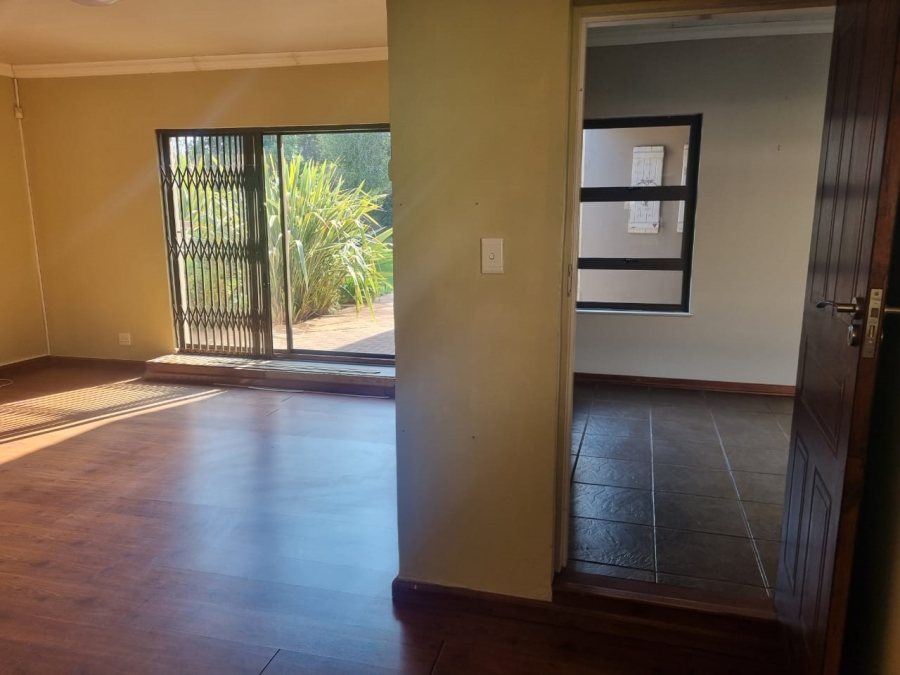 5 Bedroom Property for Sale in Universitas Free State